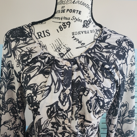 Ann Taylor LOFT Floral Women's Blouse - Picture 2 of 5